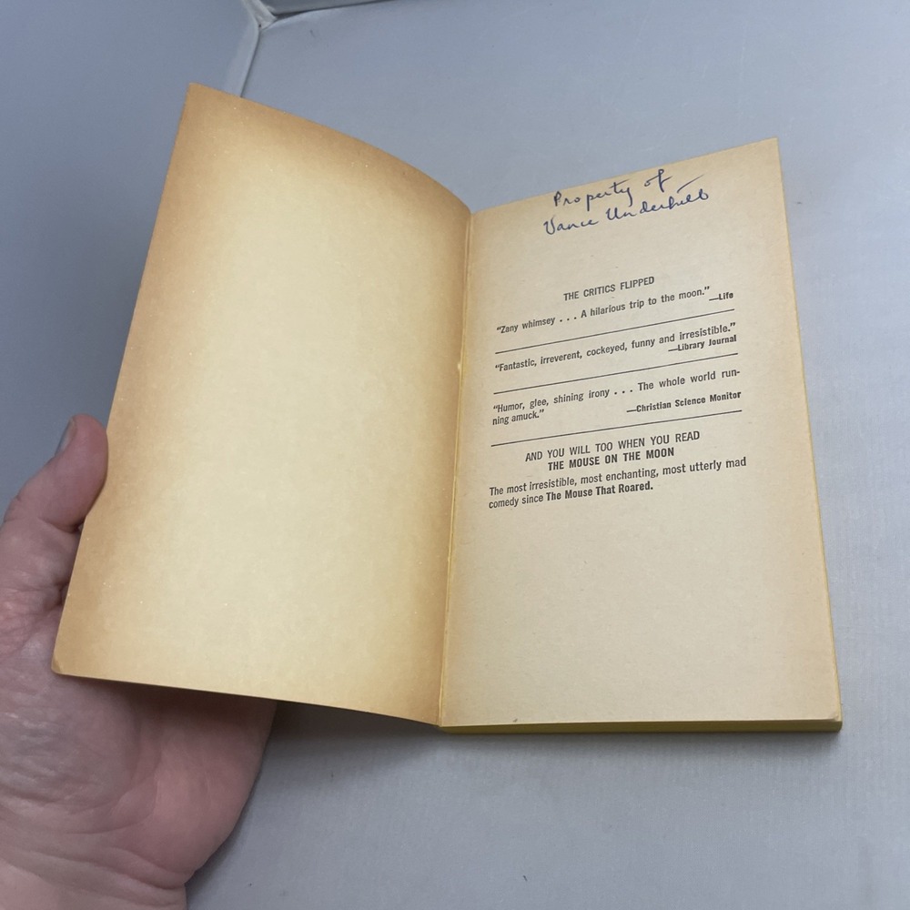 The Mouse on the Moon by Leonard Wibberley 1971 Bantam Books Paperback - Picture 8 of 13